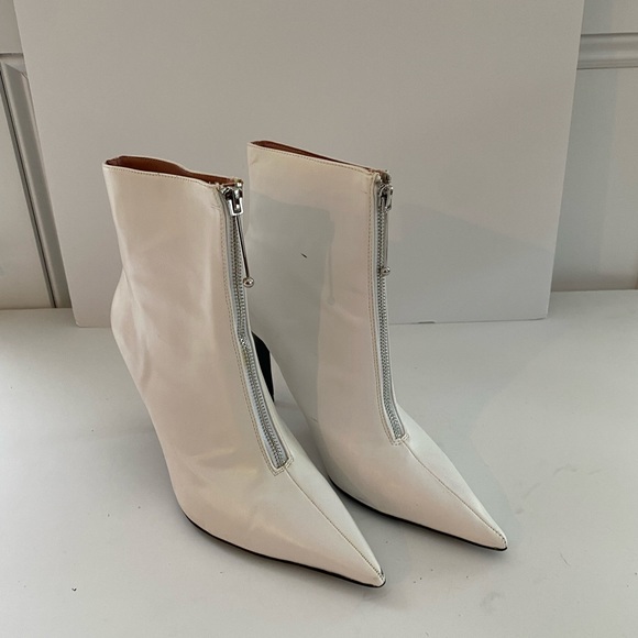 Zara white pointy booties - Picture 5 of 7